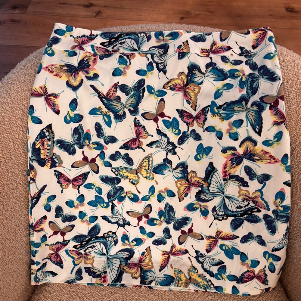 Talbots Colorful Butterfly Print Skirt - NWT! FIts Most Sz 6-8
